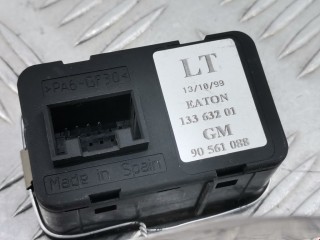 Блок управления стеклоподъемниками, ориг. номер 90561088, 9100301, Opel Zafira 1999-2003