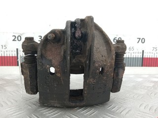 Суппорт передний правый, ориг. номер M863312, Mitsubishi Carisma 1999-2004