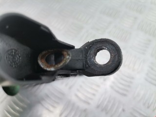Щеткодержатель задний, ориг. номер 3M51R17526AB, 1578778, Ford Focus 2004-2008