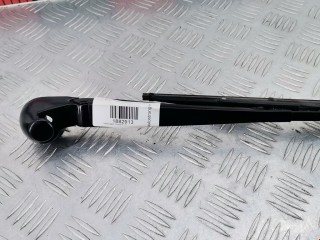 Щеткодержатель задний, ориг. номер 3B9955707A, 8D9955407A, Volkswagen Passat 1996-2001