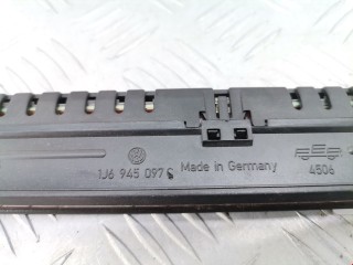 Стоп-сигнал, ориг. номер 1J6945097C, 1J6945131C, Volkswagen Golf 1991-2000