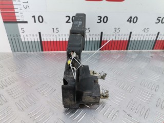 Замок двери передней правой, ориг. номер M852061, Mitsubishi Carisma 1999-2004