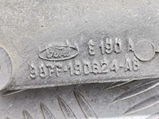 Кронштейн компрессора кондиционера, ориг. номер 1063925, Ford Focus 2001-2005