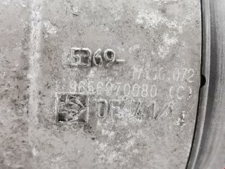 Корпус масляного фильтра, ориг. номер 1685820, Ford Focus 2004-2008