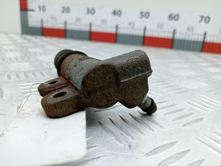 Цилиндр сцепления рабочий, ориг. номер MR980563, Mitsubishi Carisma 1999-2004