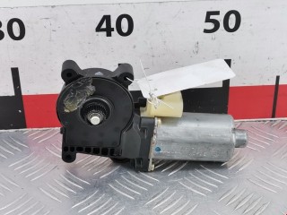 Моторчик стеклоподъемника, ориг. номер 9137041093, A1638200242, Mercedes ML W163 2001-2005