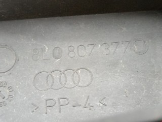 Кронштейн крепления бампера заднего, ориг. номер 8L0807377D, Audi A3 1996-2000