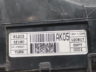 Блок предохранителей, ориг. номер 912033Z190, Hyundai i40 2011-2015