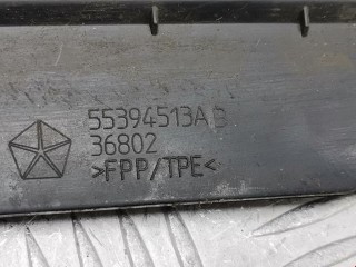Молдинг стекла лобового, ориг. номер 55394513AB, Jeep Grand Cherokee 2007-2010