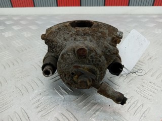 Суппорт передний правый, ориг. номер 1K0615124E, Volkswagen Caddy 2010-2015