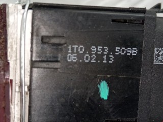 Кнопка аварийной сигнализации, ориг. номер 1T0953509B, Volkswagen Caddy 2010-2015