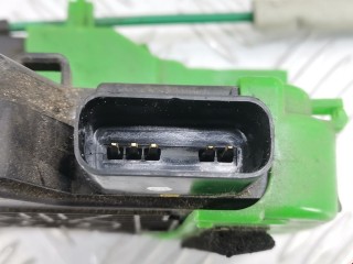 Замок двери задней правой, ориг. номер 814203Z010, Hyundai i40 2011-2015
