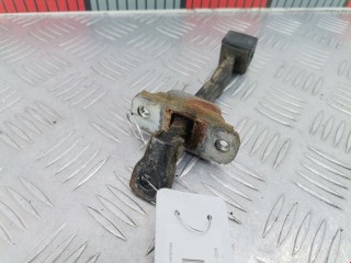 Ограничитель открывания двери задней, ориг. номер 5732A043, Mitsubishi L200 2006-2011