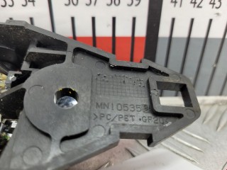 Ручка внутренняя передняя левая, ориг. номер MN105359, 5716A087HA, Mitsubishi L200 2006-2011