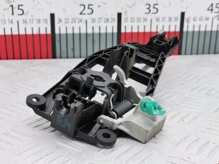 Кронштейн ручки двери, ориг. номер 13142770, Opel Astra 1998-2009