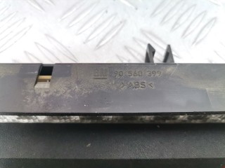 Стоп-сигнал, ориг. номер 90560399, 9104255, Opel Astra 1994-2002