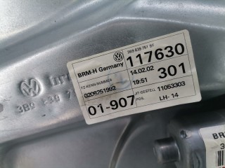 Стеклоподъемник электрический задний левый, ориг. номер 3B9839755C, 3B9839461A, Volkswagen Passat 2000-2005
