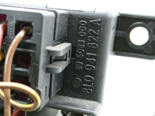 Блок реле, ориг. номер 8D0937503E, 8L0941822A, Volkswagen Passat 2000-2005