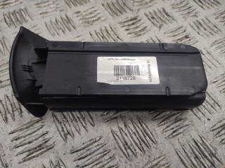Пепельница, ориг. номер 2M5XA04810AAW, Ford Focus 2001-2005