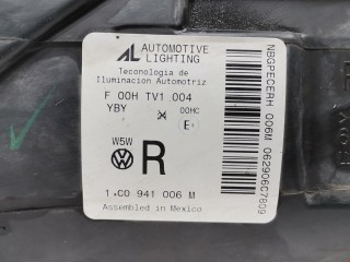 Фара правая, ориг. номер 1C0941006M, F00HTV1004, Volkswagen Beetle 2005-2010