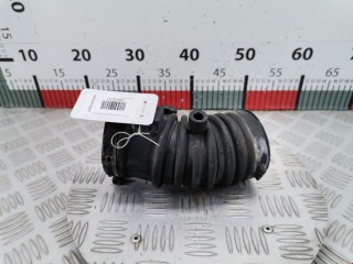 Патрубок воздушного фильтра, ориг. номер L813132211, L81313221A, Mazda 6 2002-2005