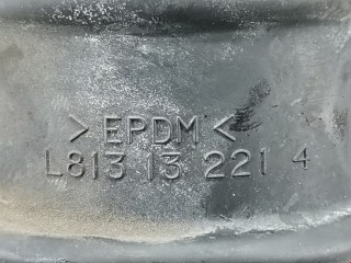 Патрубок воздушного фильтра, ориг. номер L81313221A, L813132214, Mazda 6 2002-2005