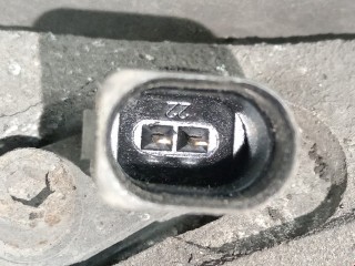 Ступица передняя левая, ориг. номер 3C0407253F, Volkswagen Passat 2011-2015
