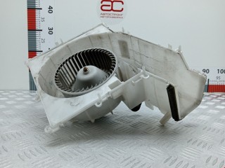 Моторчик печки, ориг. номер 272300M000, Nissan X-Trail 2000-2004