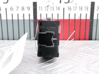 Кнопка подогрева сидений, ориг. номер 1432098, 8V4T19K314AB, Ford Focus 2007-2011