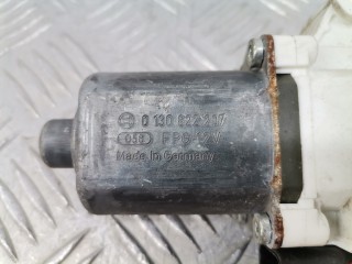 Моторчик стеклоподъемника, ориг. номер MN105728, 0130822207, Smart Forfour 2004-2006