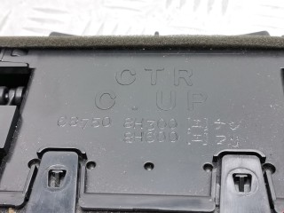 Дефлектор обдува салона, ориг. номер 687508H300, E5715161100, Nissan X-Trail 2000-2004