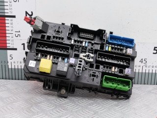 Блок предохранителей, ориг. номер 13268287, 5DK008669-25, Opel Astra 1998-2009