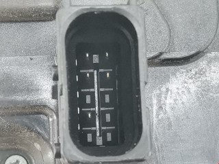 Замок двери передней правой, ориг. номер 13220368, Opel Astra 1998-2009