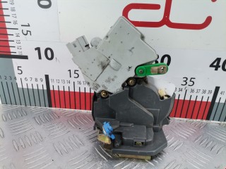 Замок двери задней левой, ориг. номер 825033Y500, 825538H710, Nissan X-Trail 2000-2004