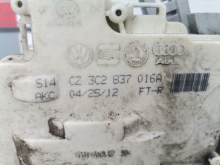 Замок двери передней правой, ориг. номер 3C2837016A, Volkswagen Passat 2011-2015