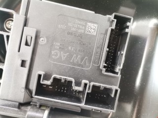 Стеклоподъемник передний правый, ориг. номер 3AA837462B, 3AA959701, Volkswagen Passat 2011-2015