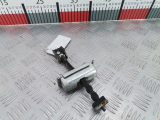 Ограничитель открывания двери передней, ориг. номер 13242975, Opel Corsa 2006-2011