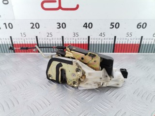 Замок двери передней правой, ориг. номер MR573702, Mitsubishi Pajero 1997-2004