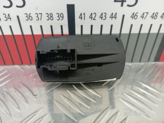 Блок управления стеклоподъемниками, ориг. номер 13258521, Opel Corsa 2006-2011