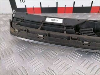 Решетка радиатора, ориг. номер 8L0807683, 8L0807667, Audi A3 1996-2000