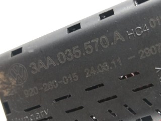 Усилитель антенны, ориг. номер 3AA035570A, Volkswagen Passat 2011-2015