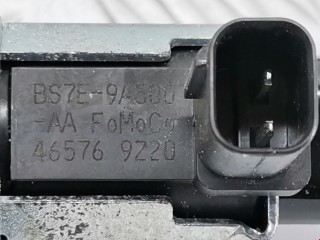 Клапан воздушный, ориг. номер 5243591, BS7E9A500AA, Volvo V50 2003-2007