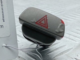 Кнопка аварийной сигнализации Ford Focus 2007-2011, 1556970