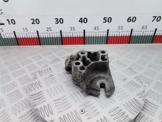 Кронштейн двигателя, ориг. номер 6M516030BA, 1367040, Ford Focus 2004-2008