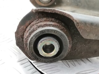 Рычаг передний левый, ориг. номер 8200737134, Renault Megane 1995-1999