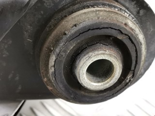 Рычаг передний правый, ориг. номер 8200737135, Renault Megane 1995-1999