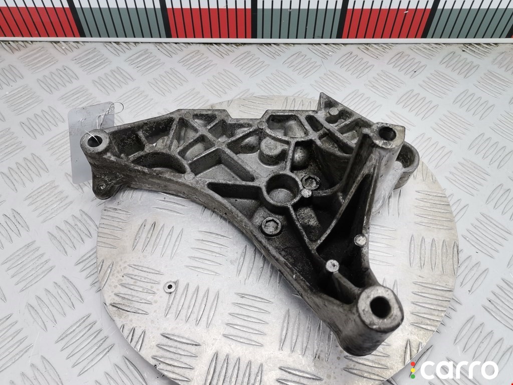 Кронштейн двигателя Volkswagen Scirocco 2008-2014, дизель, 03L199207, фото 3