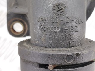 Корпус термостата, ориг. номер 037121121A, Volkswagen Golf 1991-2000
