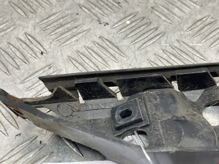 Кронштейн крепления бампера переднего, ориг. номер 31265395, Volvo V50 2007-2012