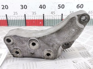 Кронштейн, ориг. номер 1K0199117AC, Volkswagen Scirocco 2008-2014